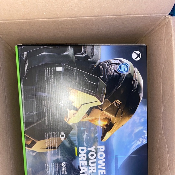 Brand new Xbox series X! Never been used in box with seals! - Picture 5 of 9